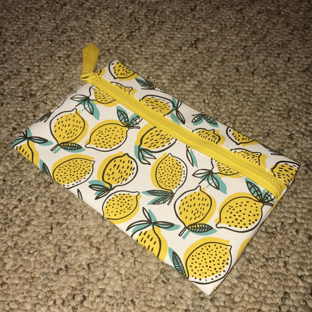 Makeup Bag Bundle!!! - image 4